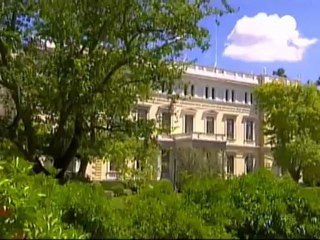 Les Grecs vont retourner aux urnes