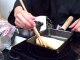 Réalisation d'une omelette japonaise en vidéo (Tamagoyaki)