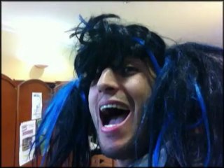 Parodie Clips Marro - Elle danse sexy