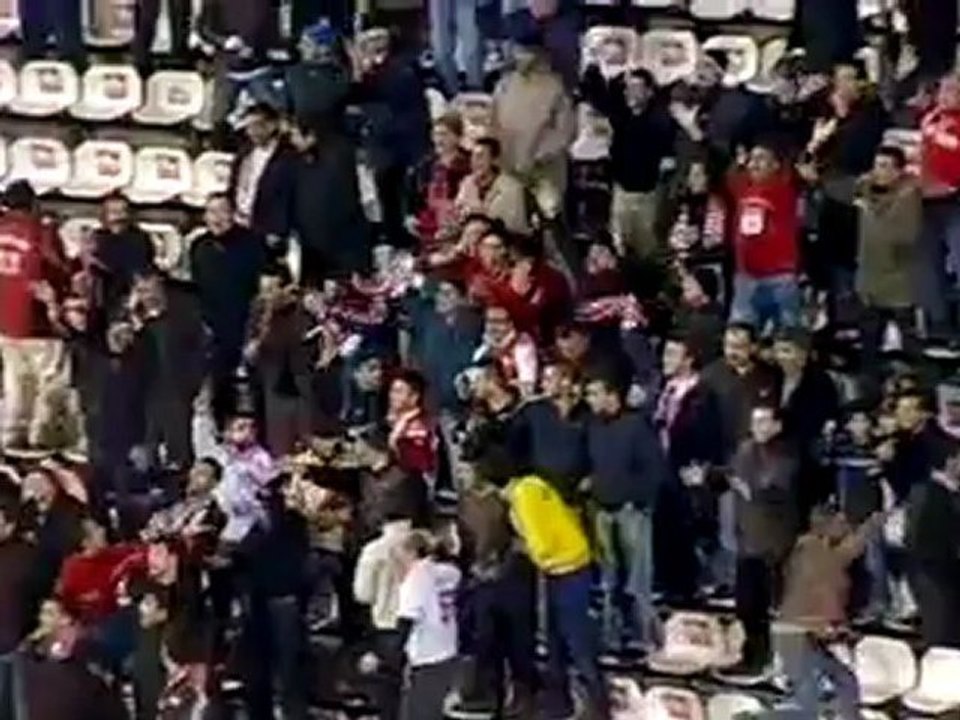 Ligdeki en uzun mesafeli kafa golü | Mehmet Yıldız