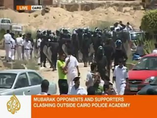 Scuffles break out during Mubarak trial