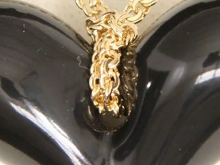 BLACK HEART is the first jewel designed by Emanuele Rubini dedicated to Amy Winehouse