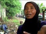 الاختناقات المرورية في جاكارتا، مصدر رزق للفقراء
