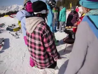 Horsefeathers Superpark Planai_11-03-2012_Snowboard_Shred Sistas