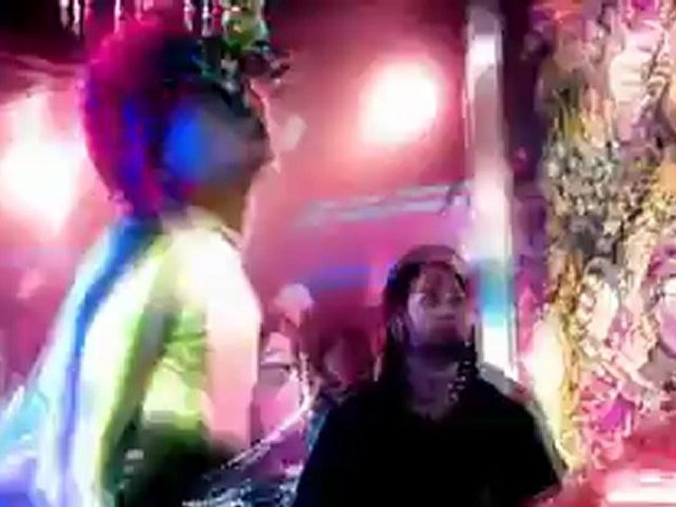 LM.C - Super Duper Galaxy PV