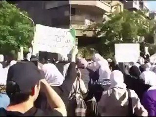 Syria فري برس دمشق مظاهرة كورنيش الميدان الشارع الرئيسي 15 05 2012 Damascus