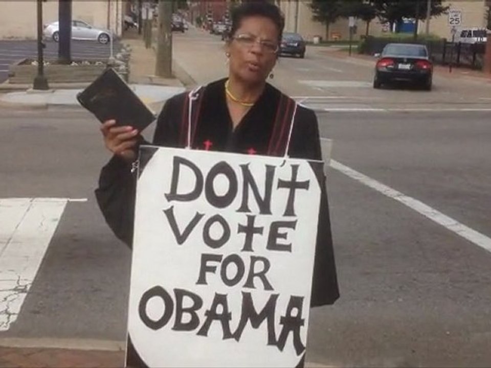 Don't vote for Obama, God says it's wrong (Anti-Gay pastor bashes President Obama)