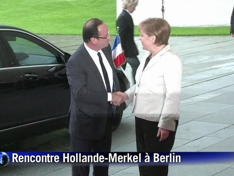 Merkel et Hollande affichent l'union face à la crise grecque