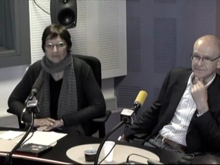 Download Video: Les Matins - Les enjeux de la politique européenne et internationale de F.Hollande