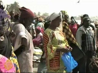 Senegal's fishermen struggle to stay afloat - 10 May 09