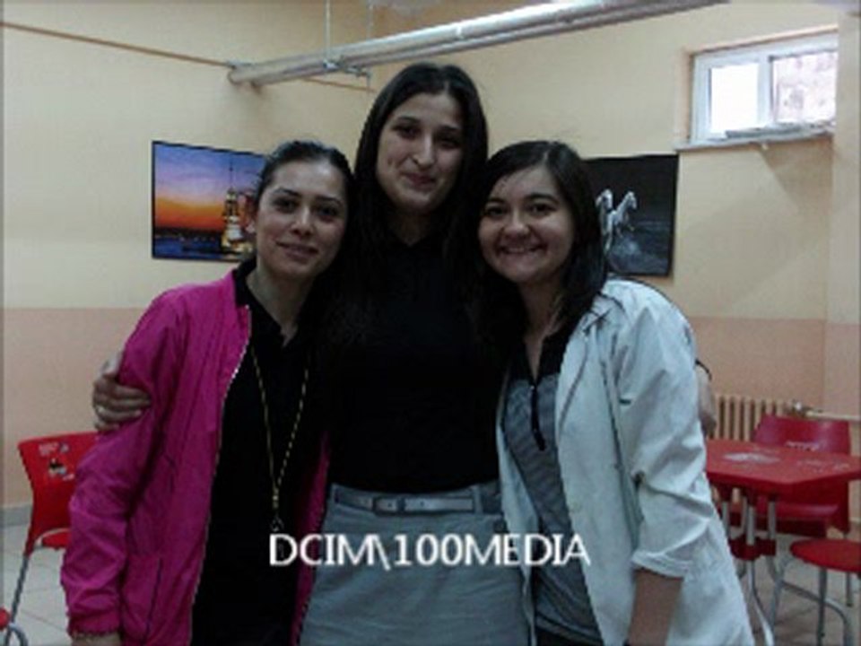 ŞEBNEM HOCA'NIN DOĞUM GÜNÜ KUTLAMASI