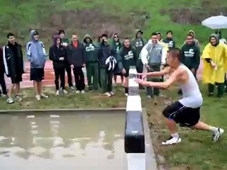 Saut de barrière de steeple FAIL