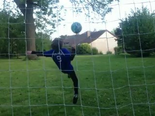 LA BICYCLETTE DU DROGBA BLANC