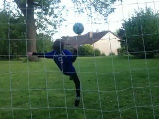 LA BICYCLETTE DU DROGBA BLANC