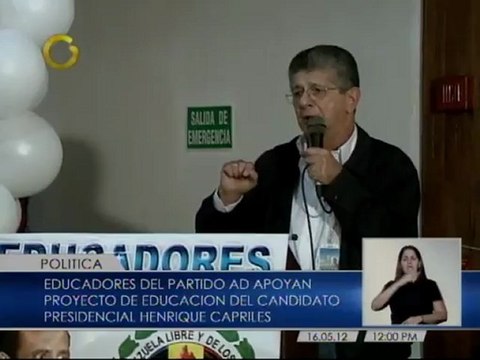 Educadores de AD apoyan proyecto educativo de Capriles