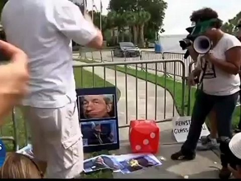 JPMorgan Chase Shareholders File Two Lawsuits Against the Bank