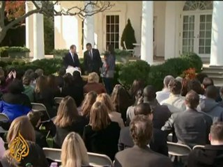 Obama 'pardons' Thanksgiving turkey