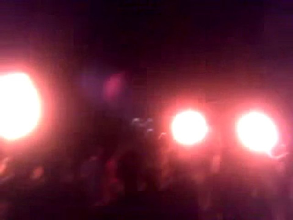 Syria فري برس  حماه المحتلة مسائية اشاوس حي القصور 16 05 2012  ج2 Hama