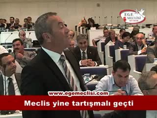 Meclis yine tartışmalı geçti