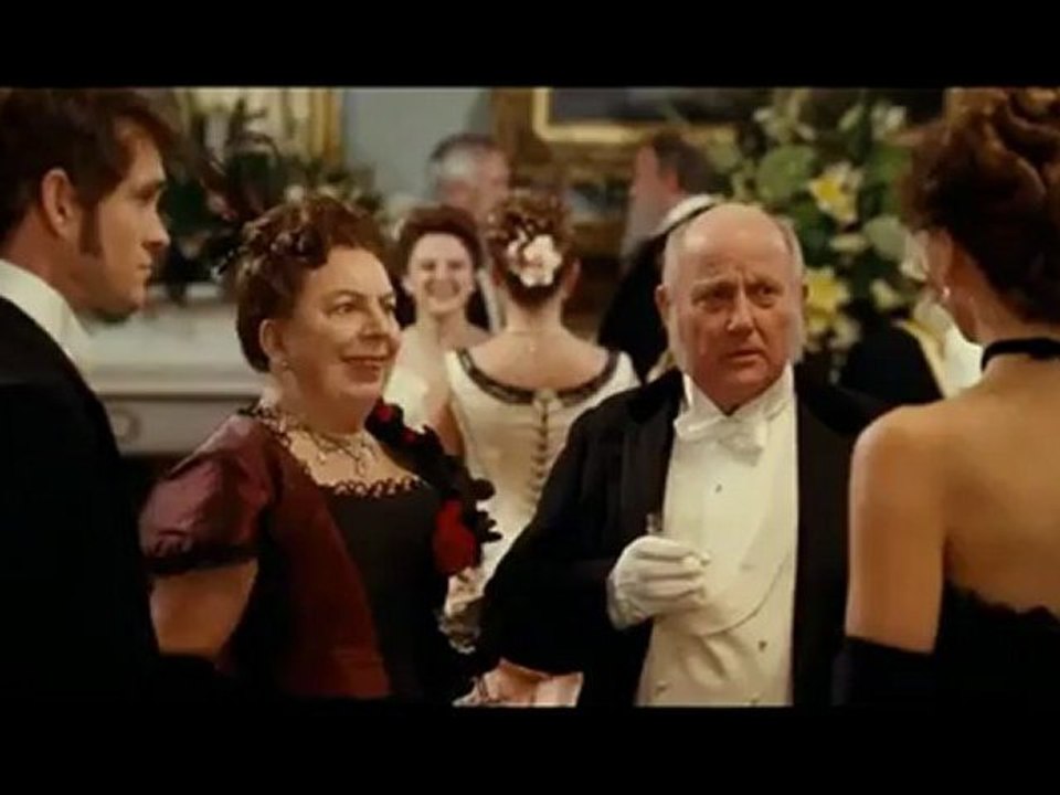 hysteria.2011_clip4