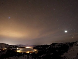 Time lapse à la tombée de la nuit