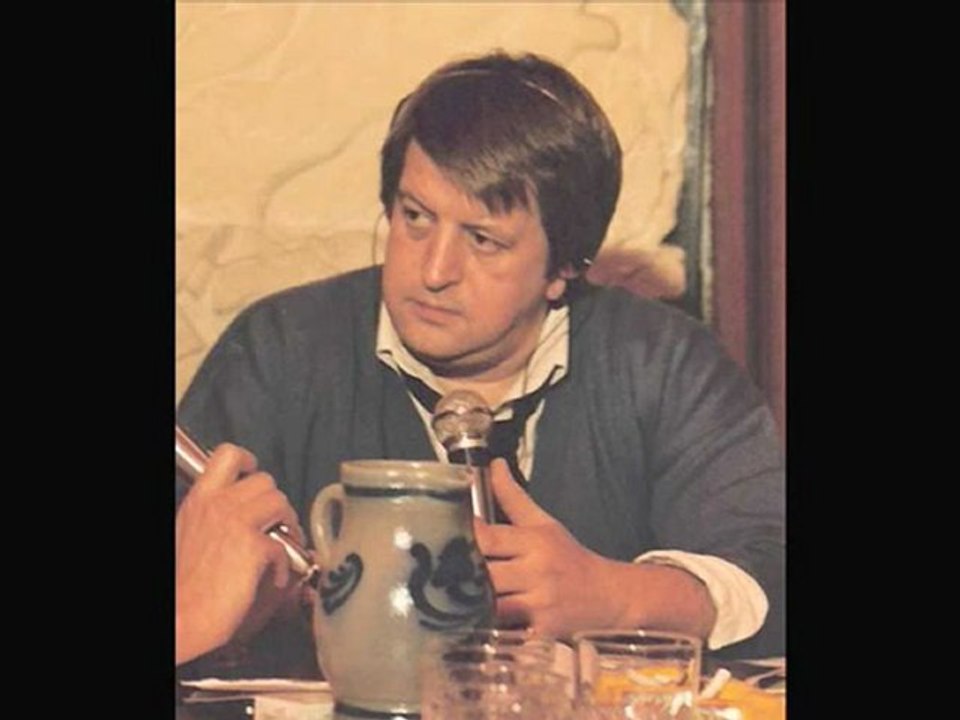 Serge De Beketch dénonce Les pédomen