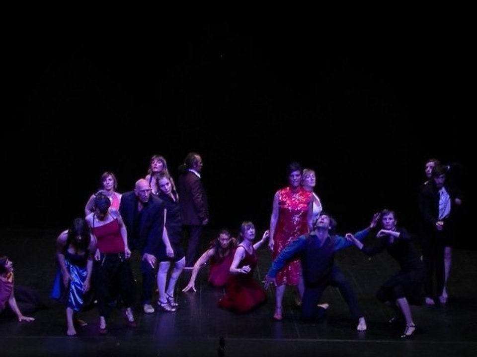 Le Collectif MDR aux Rencontres de Danse Amateur de Gignac en mai 2012