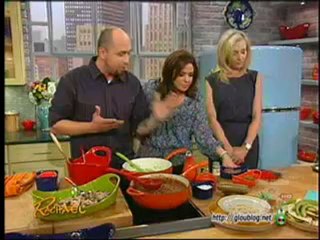 Portia de Rossi and Chef Roberto Martin Rachael Ray Show May 17 2012
