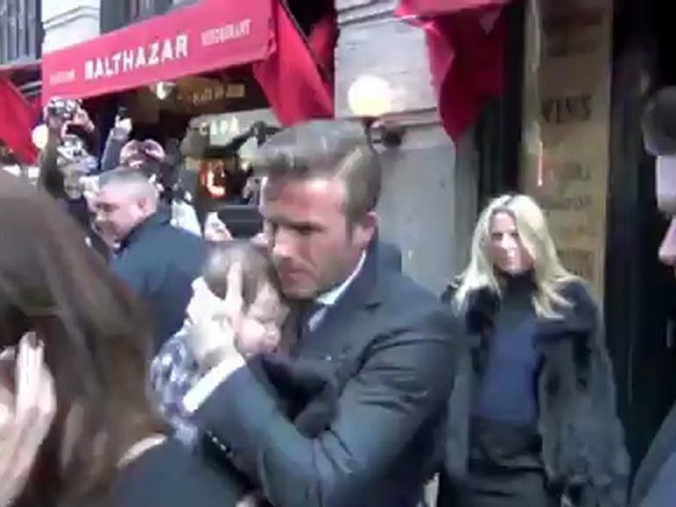 David beckham wird die olympische fackel nach großbritannien bringen