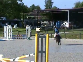 FUNKY ET ALICIA PONEY 4 B ST VALERIEN