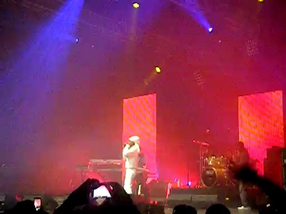 Richie Spice - Folly living + Earth a run red