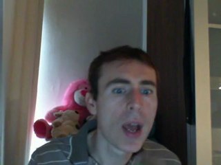 Wiwi égratigne "c'est de l'or" de Faf Larage & Tairo