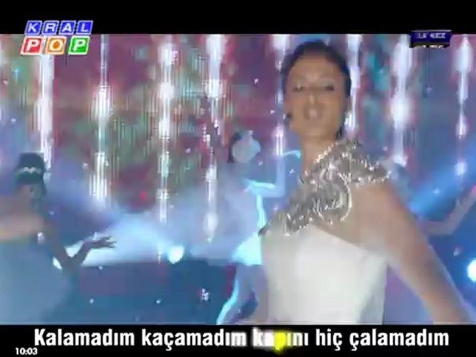 Günseli Deniz - YALNIZIM video klip 2012