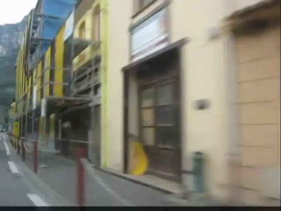 Bất chợt ta nhìn nhau - Minh Chau (Nice - France)