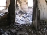 Syria فري برس حمص البياضة شارع القاهرة دمار احد المنازل17 5 2012 Homs