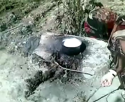 Syria فري برس حماه المحتلة قسطون أثار الازمة الانسانية 17 5 2012 Hama