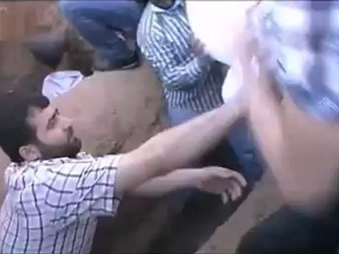 Syria فري برس ريف دمشق دوما مراسم زفاف الشهيد هيثم الدرة 17 5 2012 Damascus