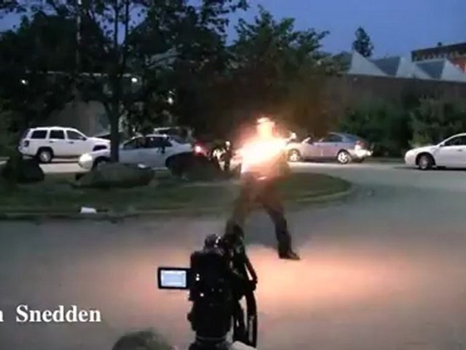 Fire performance / Poi spinning demonstration by FSMTB President Kevin Snedden