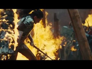 Charlize Theron es una víctima de la belleza en la nueva Blancanieves