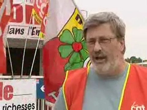 Montebourg relance le dossier Pétroplus: les syndicats attendent des actes