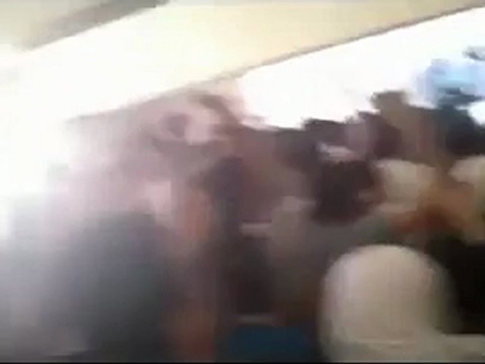 Syria فري برس حلب الجامعة مظاهرة كلية العمارة 17 5 2012 ج2 Aleppo