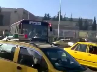 Syria فري برس حلب الجامعة  قمع الأمن للمتظاهرين بوجود المراقبين17 5 2012 Aleppo