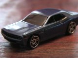 DODGE CHALLENGER CONCEPT Hot Wheels review by CGR Garage