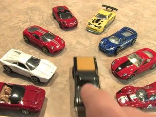 CGR Garage - FERRARI 5 PACK Hot Wheels review