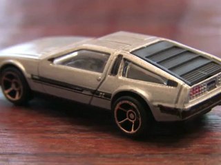 CGR Garage - DELOREAN DMC-12 Hot Wheels review