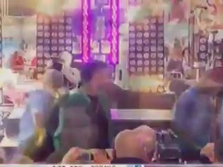 Usher | Without You on the Today Show | May 18, 2012 (finallybrave.com)