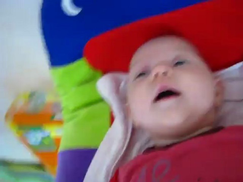 ébauche d'éclat de rire