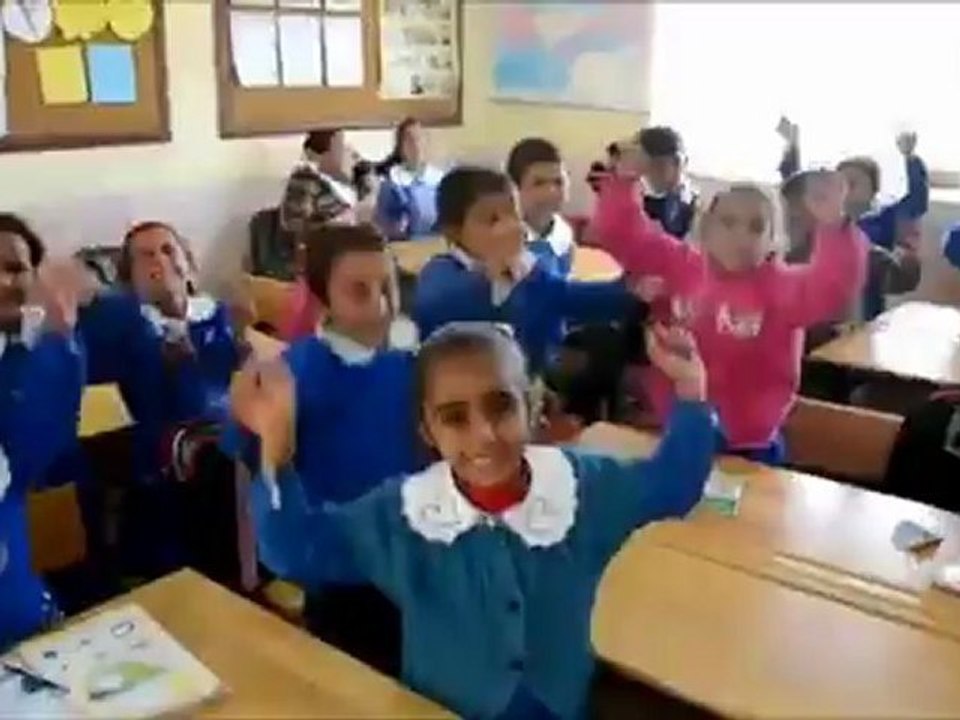 Fenerbahçe Klibi-Şanlıurfa Üçkonak İlköğretim Okulu 1-A Sınıfı-www.sanliurfaguncel.com