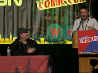 New York Comic Con B-Roll #II - B-Roll New York Comic Con B-Roll #II (English)