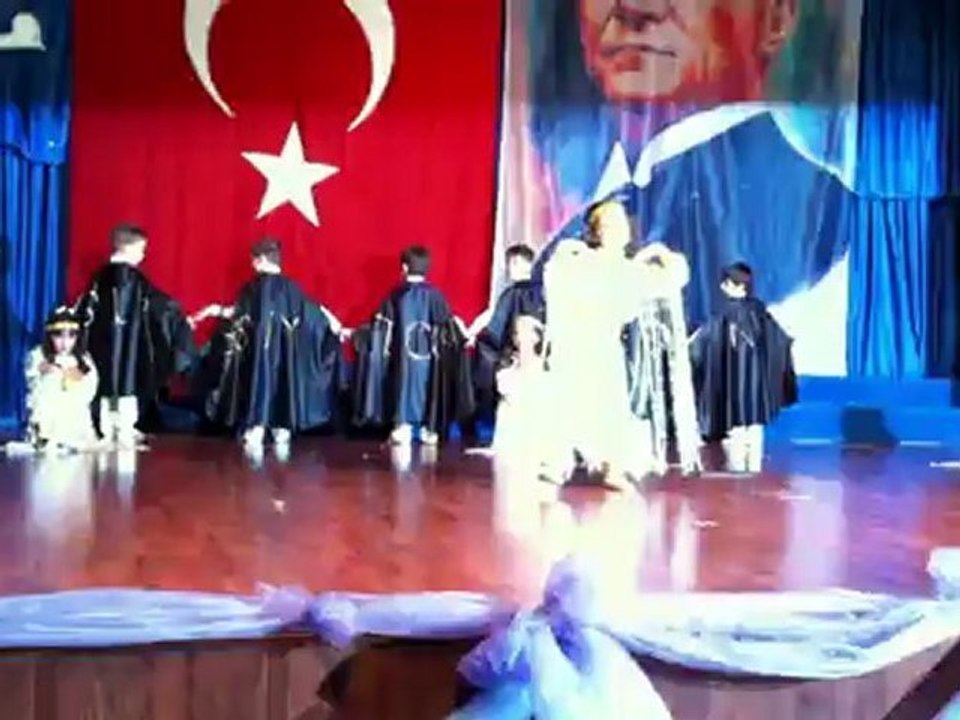 Ana Dil Dans Gösterisi